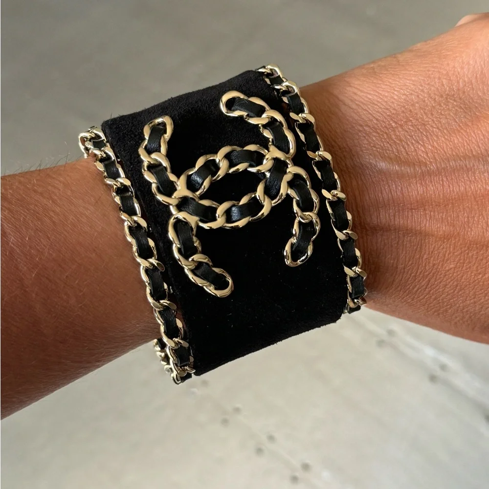 Chanel black suede chain cuff logo bracelet rare Preowned authentic
